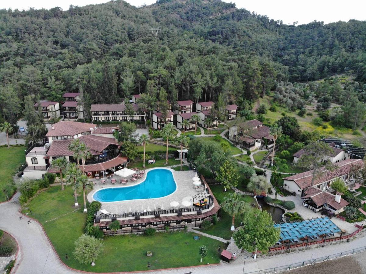 Hotel Berke Ranch&Nature 凯梅尔 外观 照片