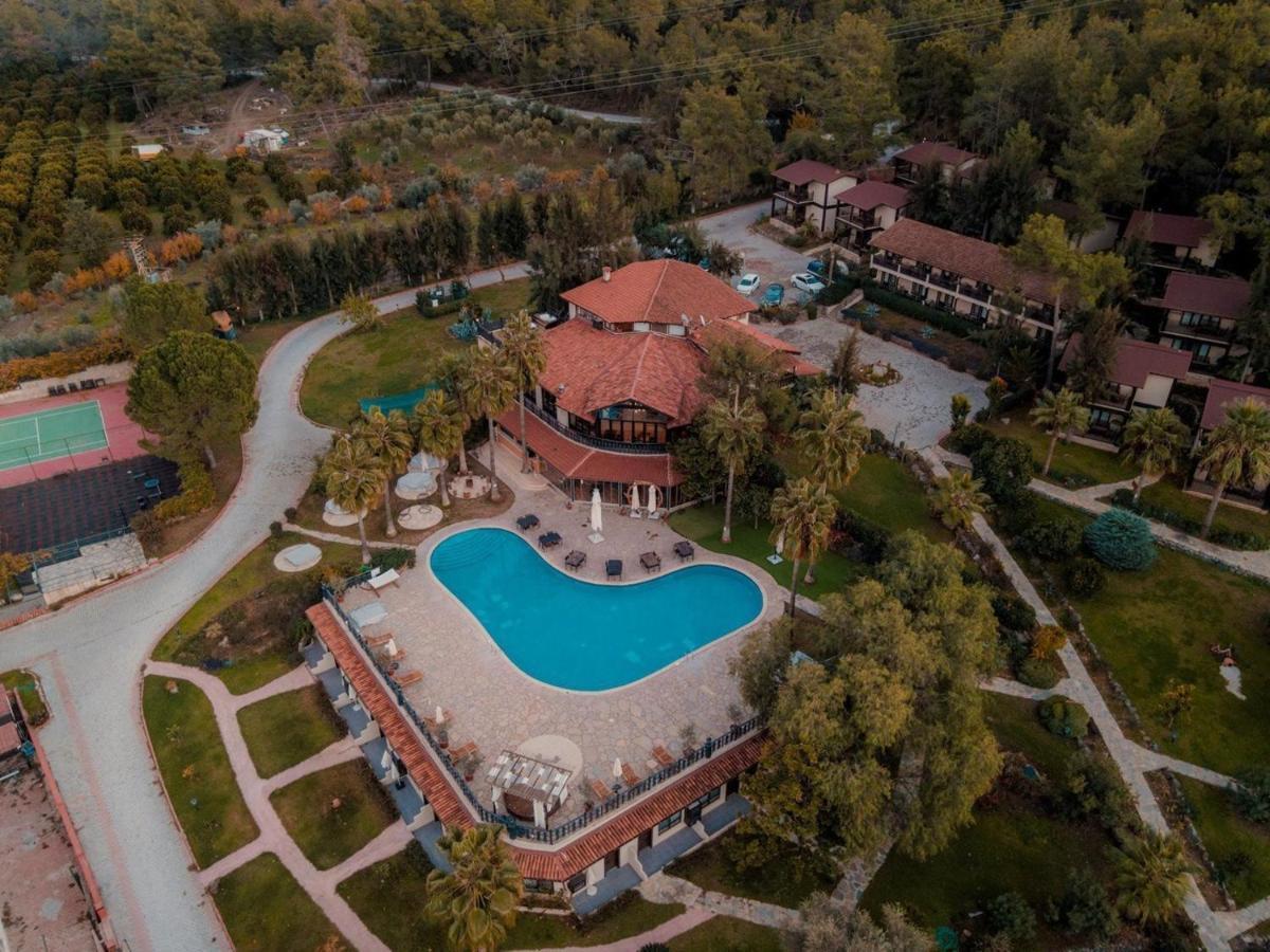 Hotel Berke Ranch&Nature 凯梅尔 外观 照片