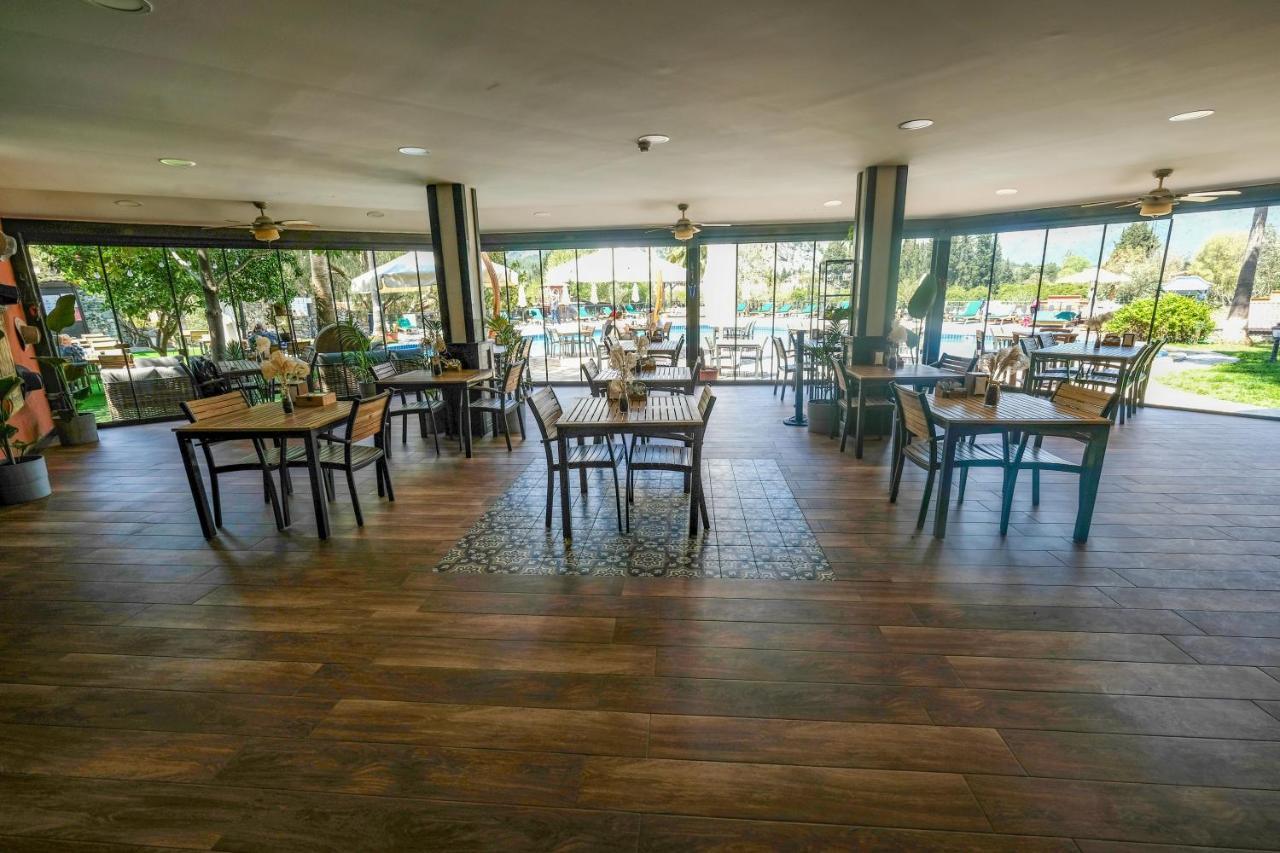 Hotel Berke Ranch&Nature 凯梅尔 外观 照片